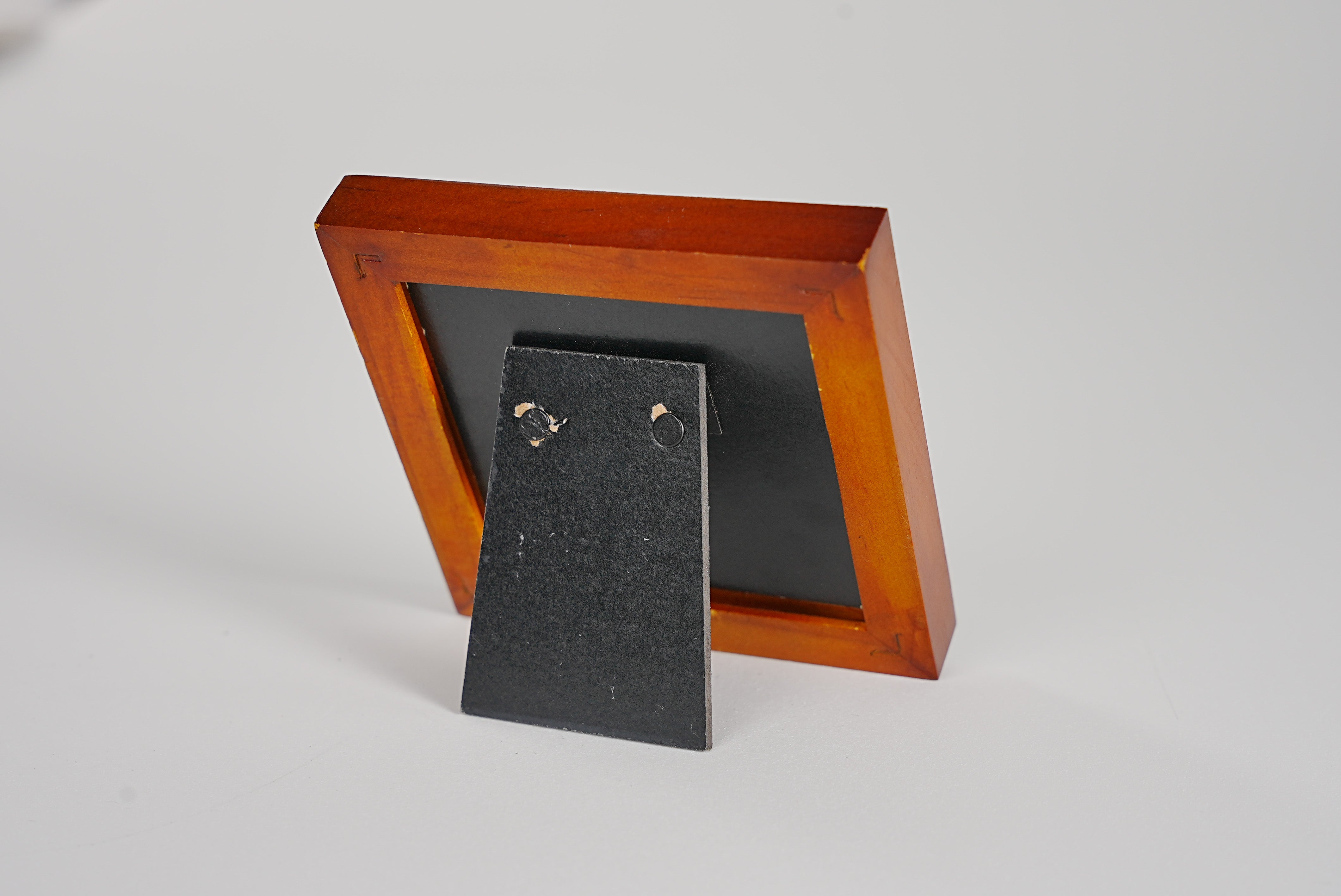 Rustic Burlap Wooden Frame